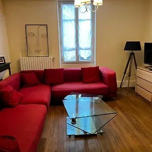Appartement Magnifique F4 Pour 11 Personnes A Moulins, Moulins (Allier)